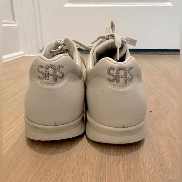 Men’s SAS Shoes - Picture 4 of 9